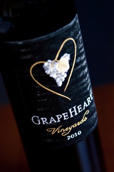 2010 GrapeHeart, The Beat (Red Blend) Magnum